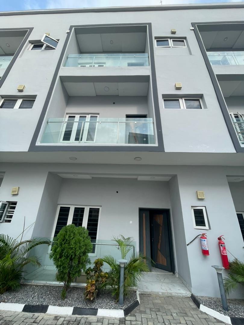 Newly built 4bedroom Terrace Duplex
